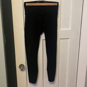 Lululemon leggings. Size 6. VGUC.